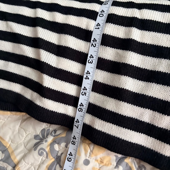 VICI Pasquale Black and White Striped Knit Collared Midi Dress, Large - Picture 10 of 12